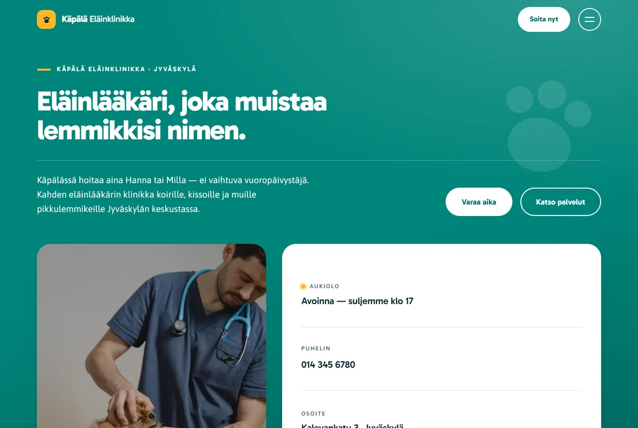 Käpälä Eläinklinikan esimerkkisivusto: turkoosi etusivu, jossa eläinlääkäri ja lemmikki, palvelut ja ajanvaraus